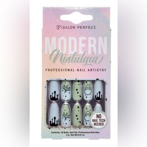 New in pack Press on nails UFO / Alien design